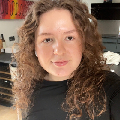 Mød lektiehjælperen Laura S. - GoTutor